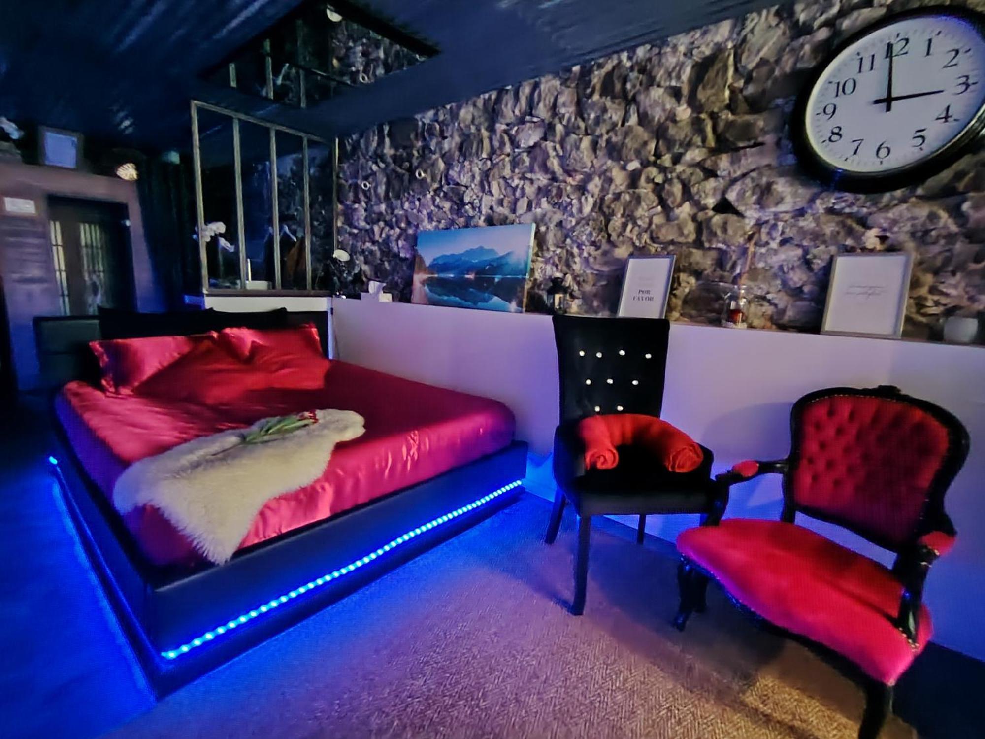 Sweet Loft Grenoble-Love Room Avec Jacuzzi & Sauna Eksteriør bilde